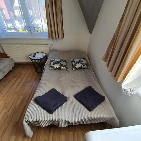 Pokoje I Apartamenty Regionalny Styl Ul Krole 1A Zakopane Exterior photo